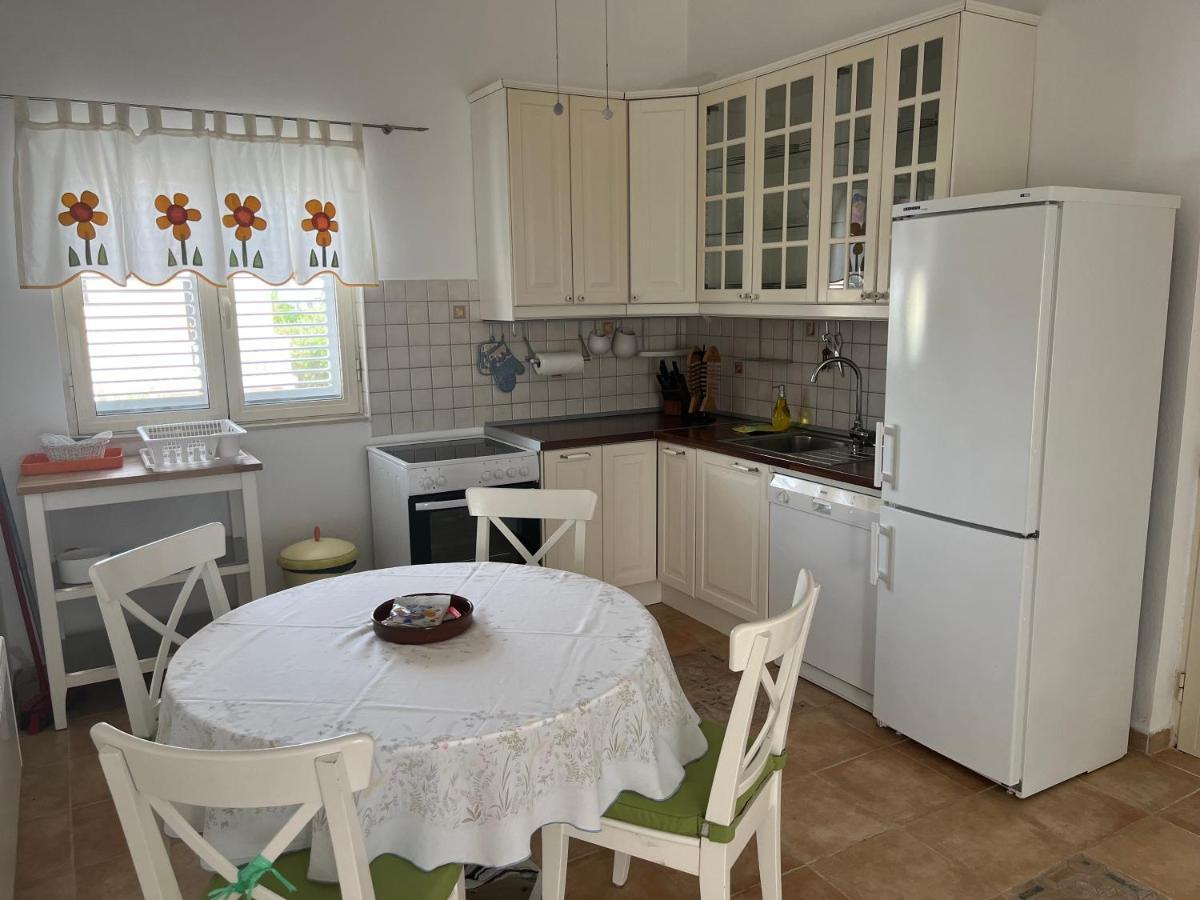 Ražanac Apartments Jasna מראה חיצוני תמונה